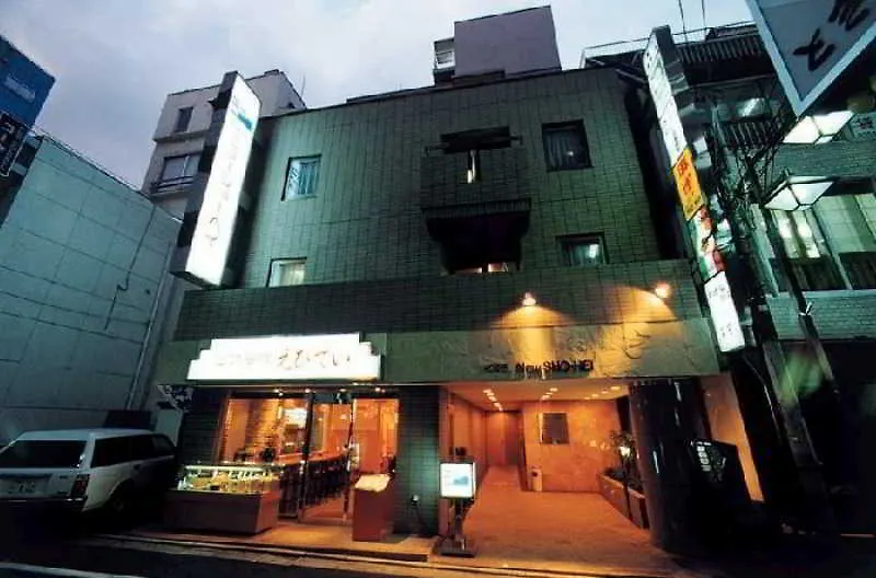 **  Hotel New Shohei Tokio Japón